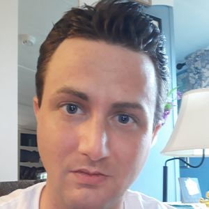 Meet your Posher, Andrew